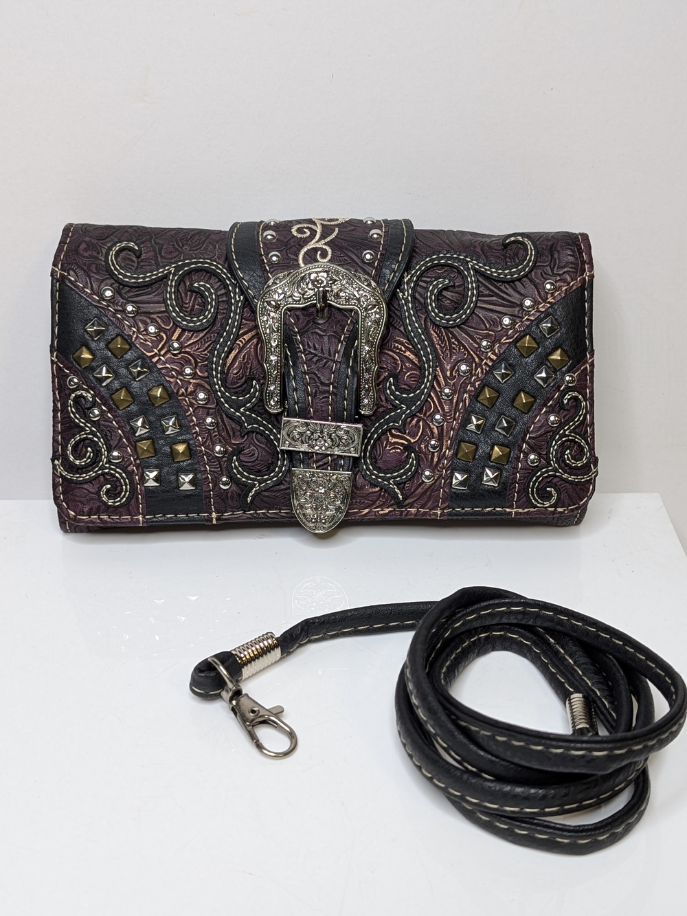 Western Style Plum Studded Tri-fold Crossbody Clutch Wallet